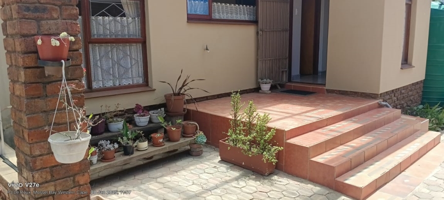 3 Bedroom Property for Sale in Hartenbos Central Western Cape